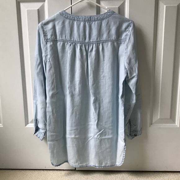 Anthropologie Cloth & Stone Chambray Small - Picture 2 of 4